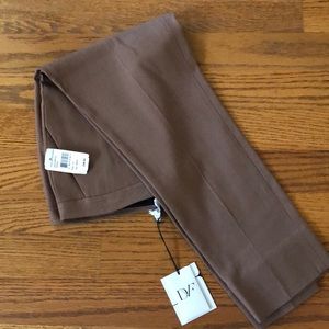 DVF NEVER WORN Pecan colored trousers